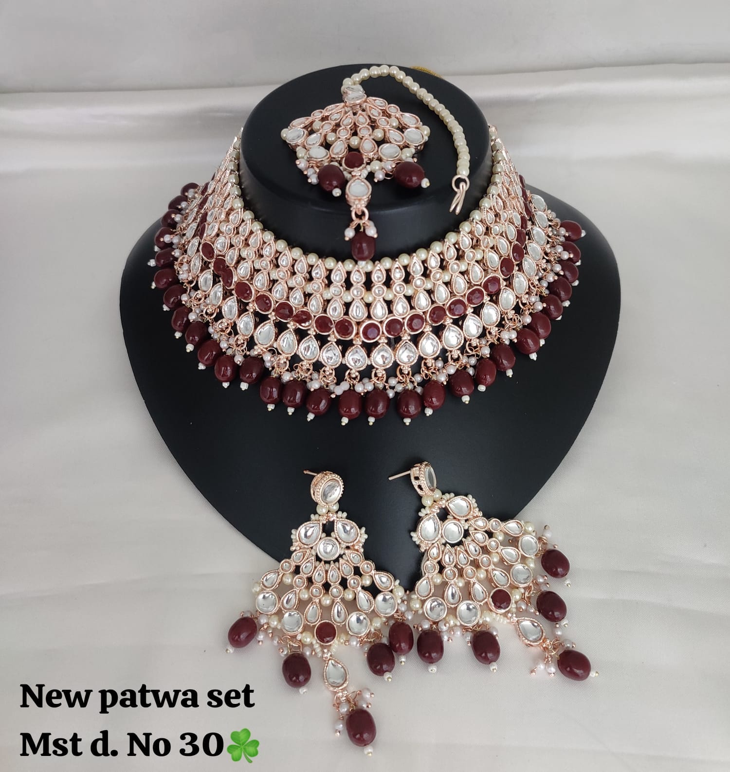 Traditional Maroon Patwa Choker Set